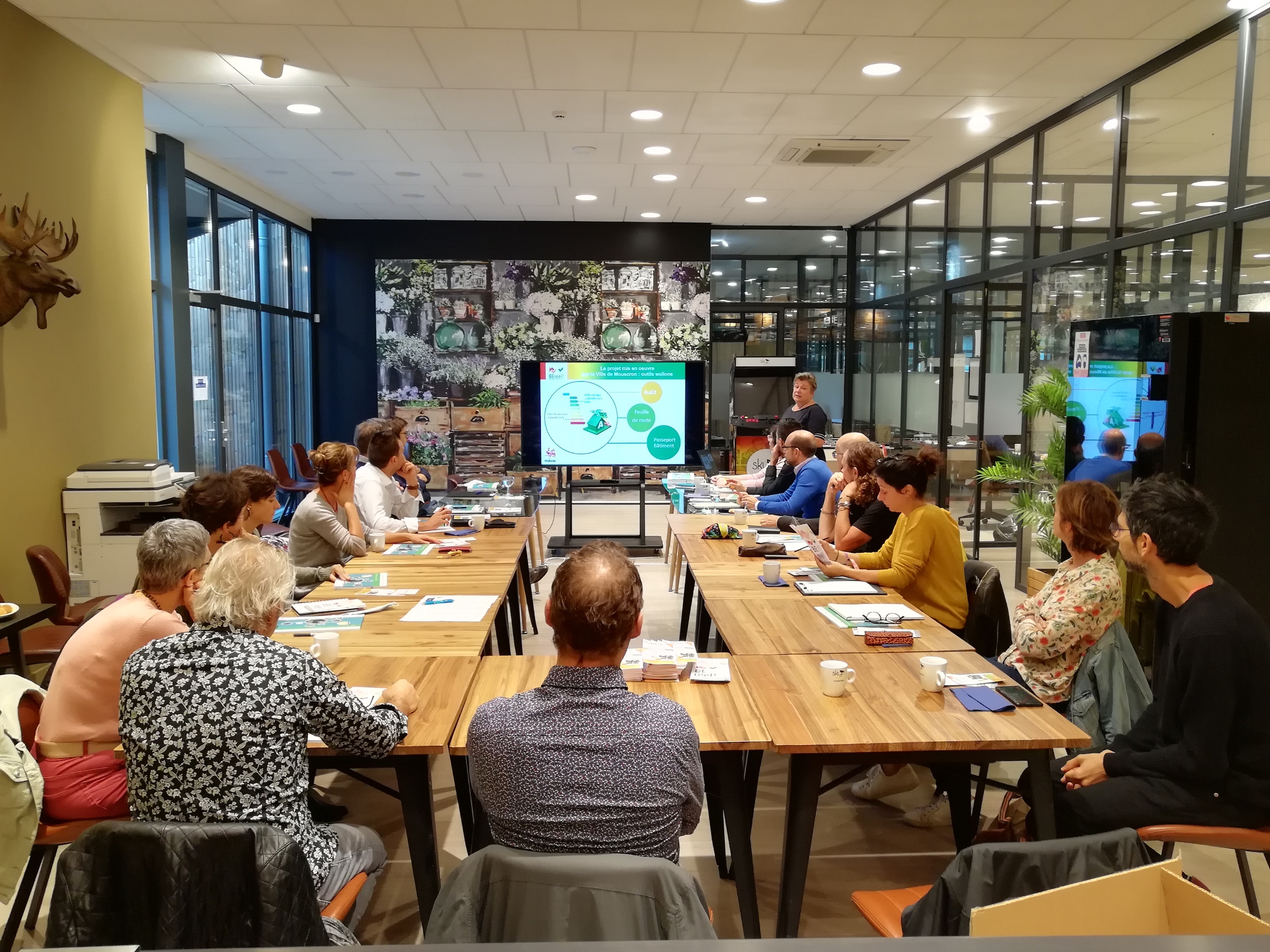 Mouscron's Transition Team meets with architects
